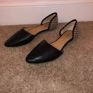 Women’s flats